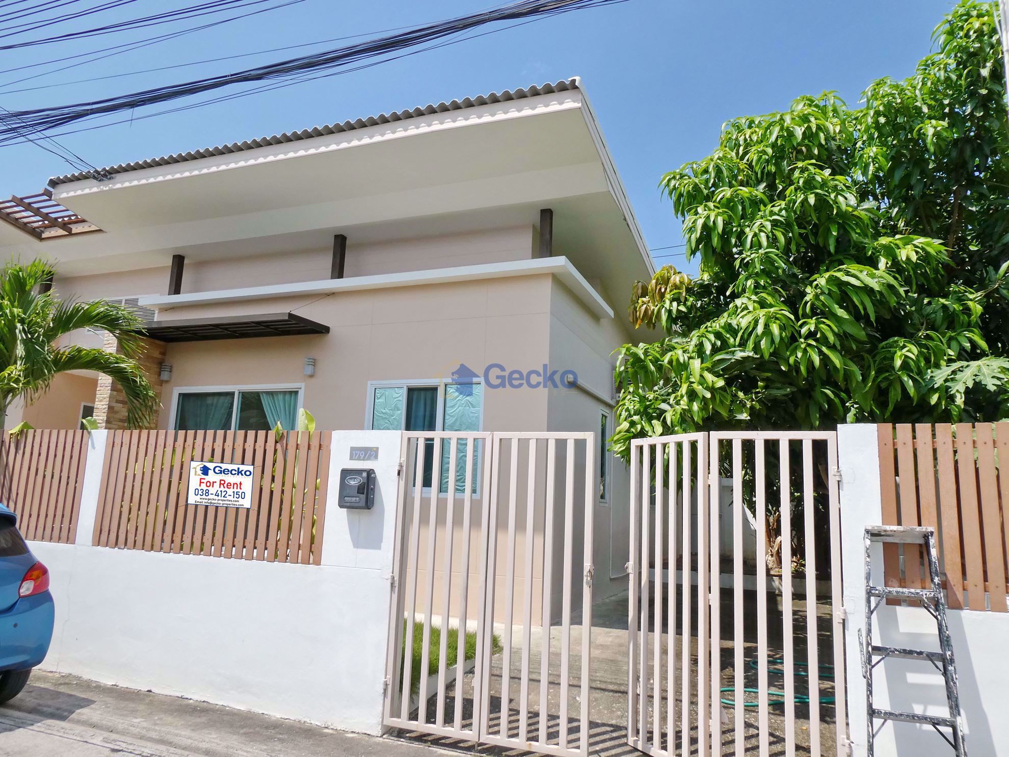 2 Bedroom House For Rent In Nong Prue, Chon Buri