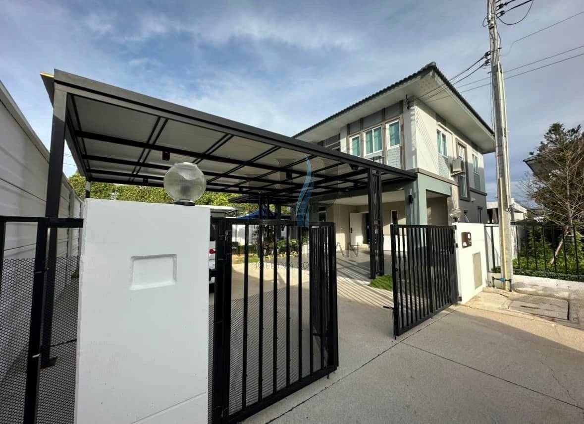 3 Bedroom House For Rent In Huai Yai, Chon Buri