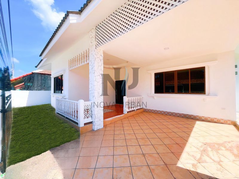 3 Bedroom House For Rent In Nong Prue, Chon Buri