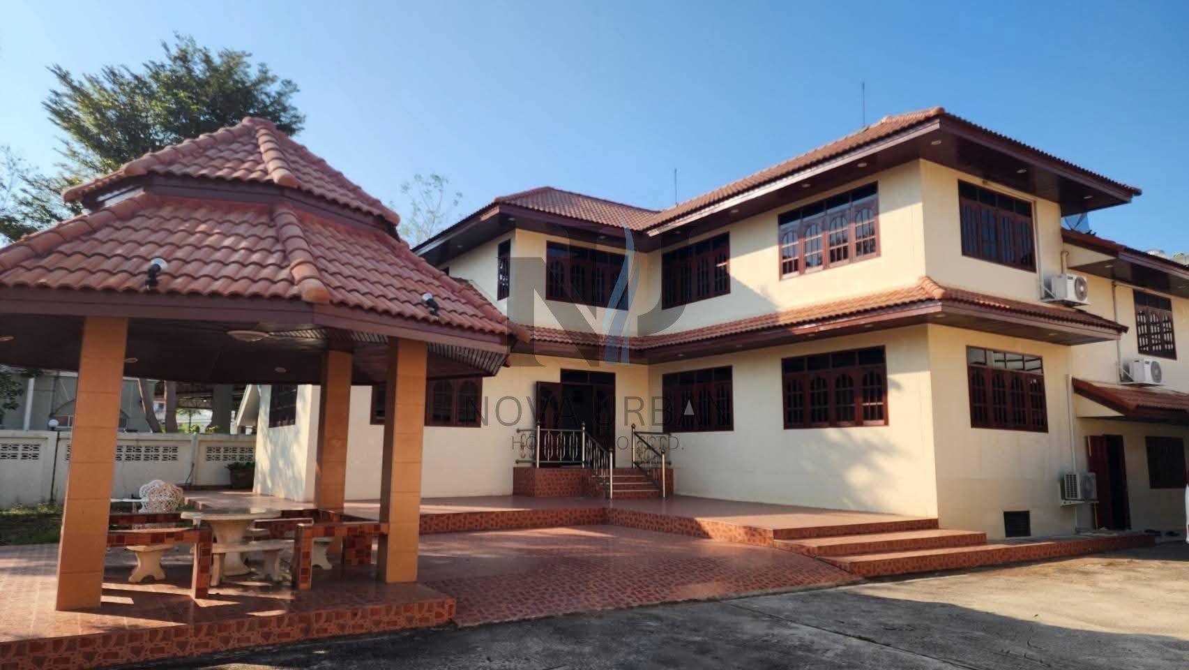 3 Bedroom House For Rent In Nong Pla Lai, Chon Buri