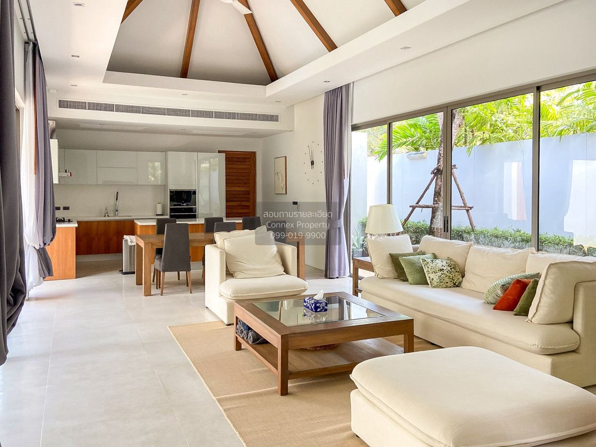 3 Bedrooms Villa for sale In Anchan Grand Residence Si Sunthon Phuket