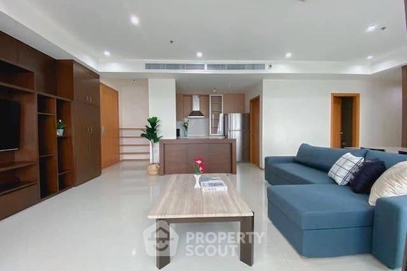 2 Bedrooms Condo for sale In The Emporio Place Khlong Tan Bangkok