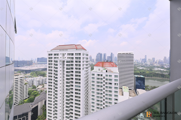 3 Bedrooms Condo for rent In Millennium Residence Khlong Toei Bangkok