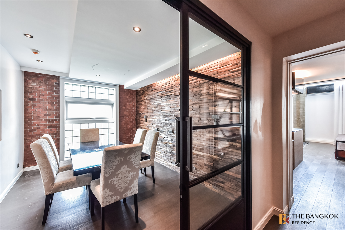4 Bedrooms Condo for sale In Penthouse Condominium 3 Phra Khanong Nuea Bangkok