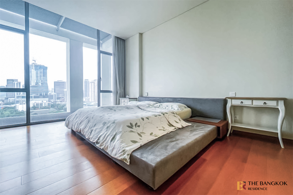 3 Bedrooms Condo for sale In The Sukhothai Residences Thung Mahamek Bangkok