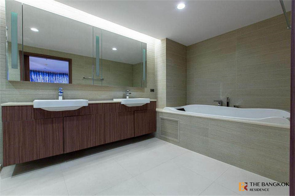 4 Bedrooms Condo for sale In The Hudson Sathorn 7 Thung Mahamek Bangkok