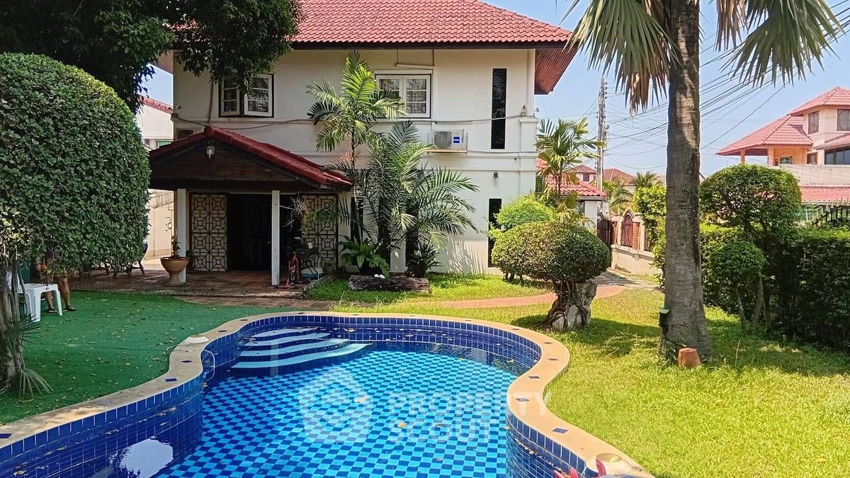 3 Bedroom Villa For Rent In Nong Prue, Chon Buri