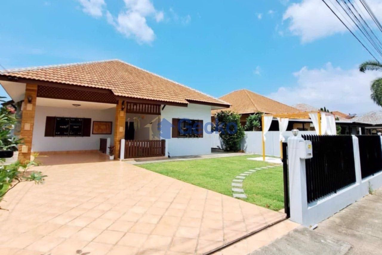 3 Bedroom House For Rent At Paradise Village
