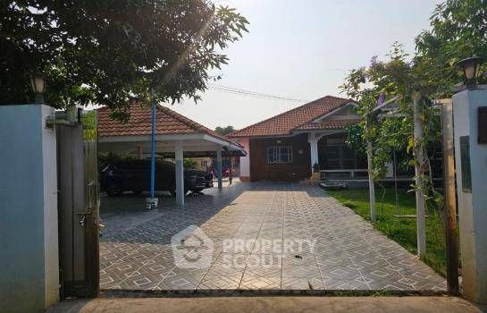 5 Bedroom House For Rent In Sattahip, Chon Buri