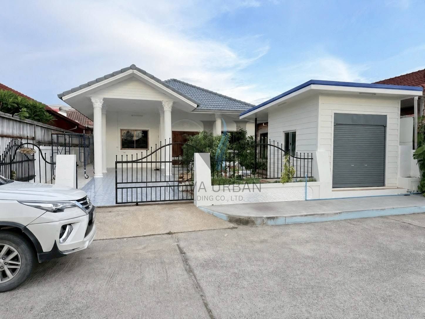 3 Bedroom House For Rent In Nong Prue, Chon Buri