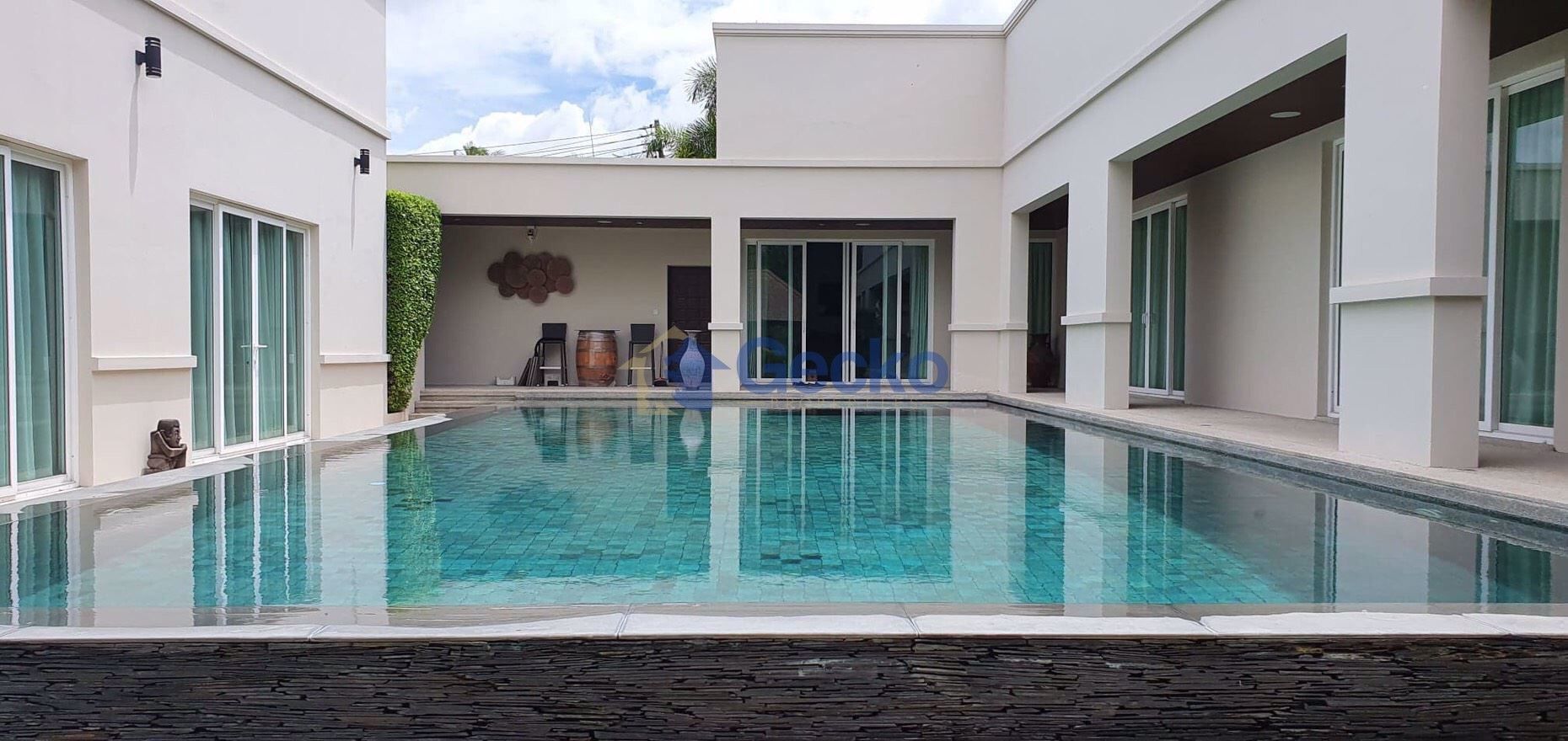 4 Bedrooms House for sale In The Vineyard Phase 1 Pong Pattaya