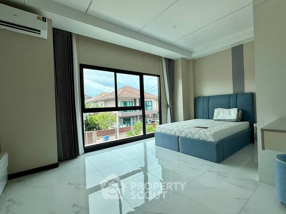 4 Bedroom House For Rent In Huai Yai, Chon Buri