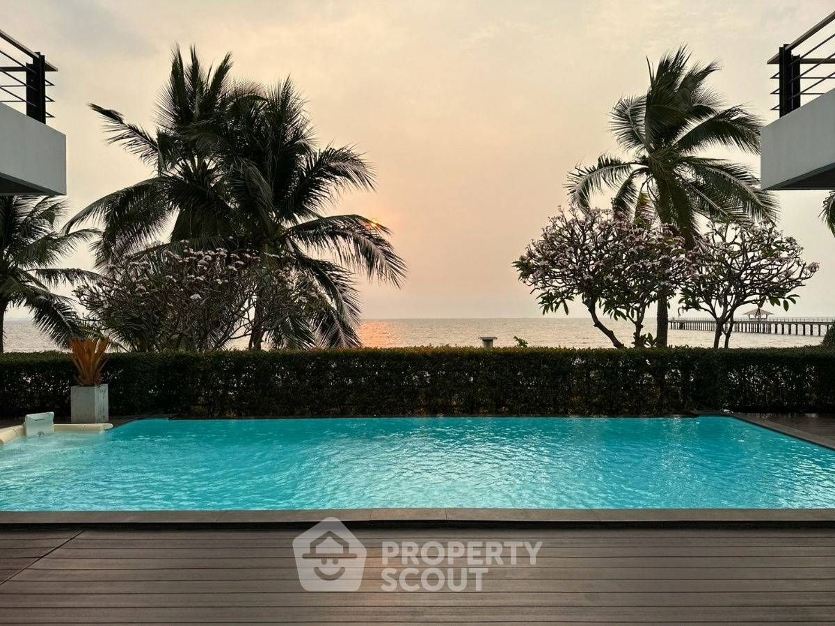 4 Bedrooms House for sale In Saen Suk Pattaya