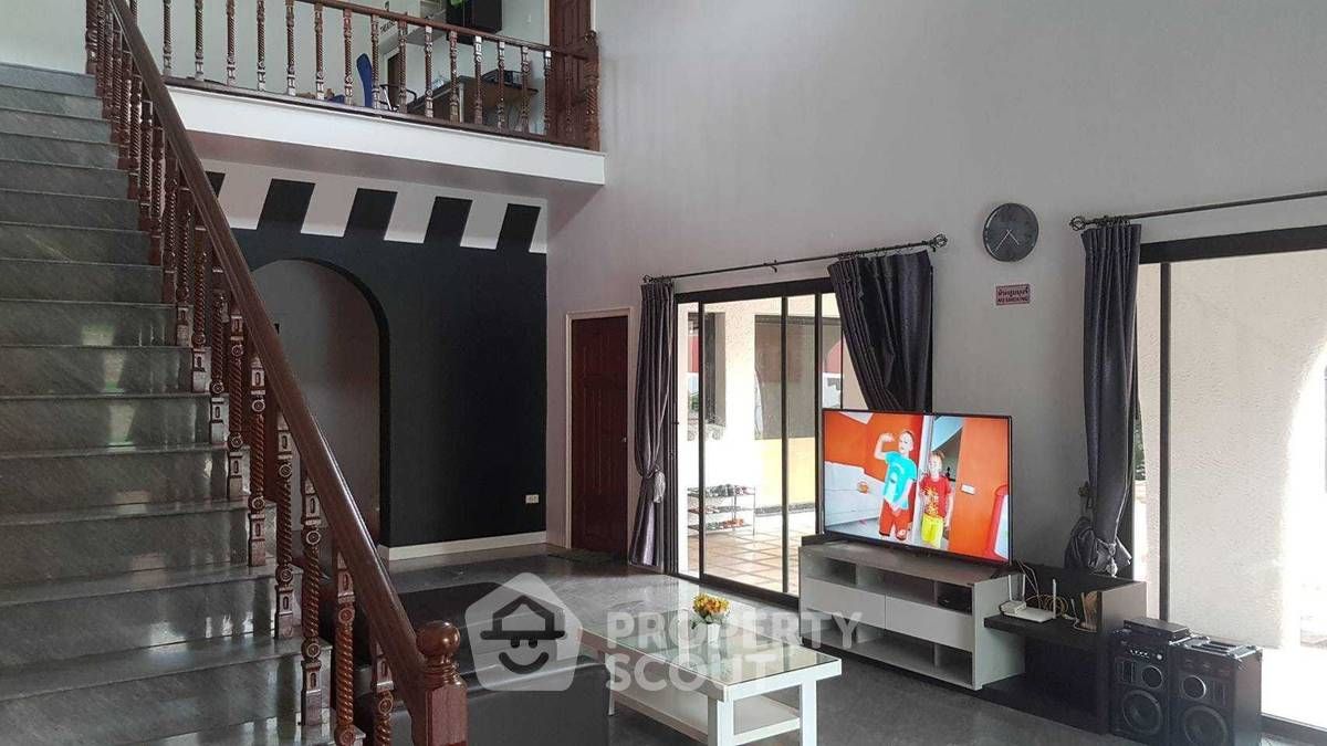 3 Bedroom House For Rent In Nong Prue, Chon Buri