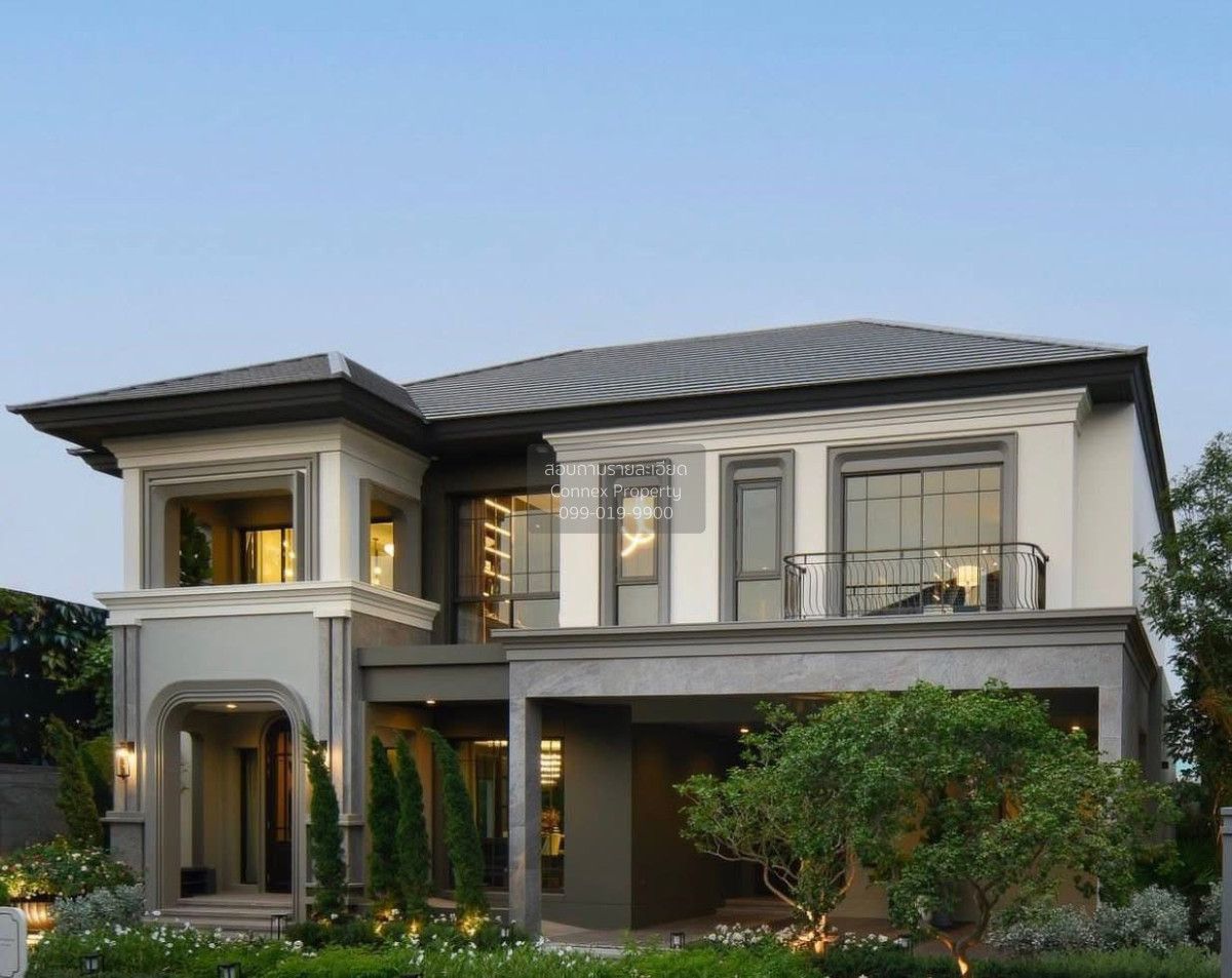 3 Bedrooms House for sale In Lak Song Bangkok