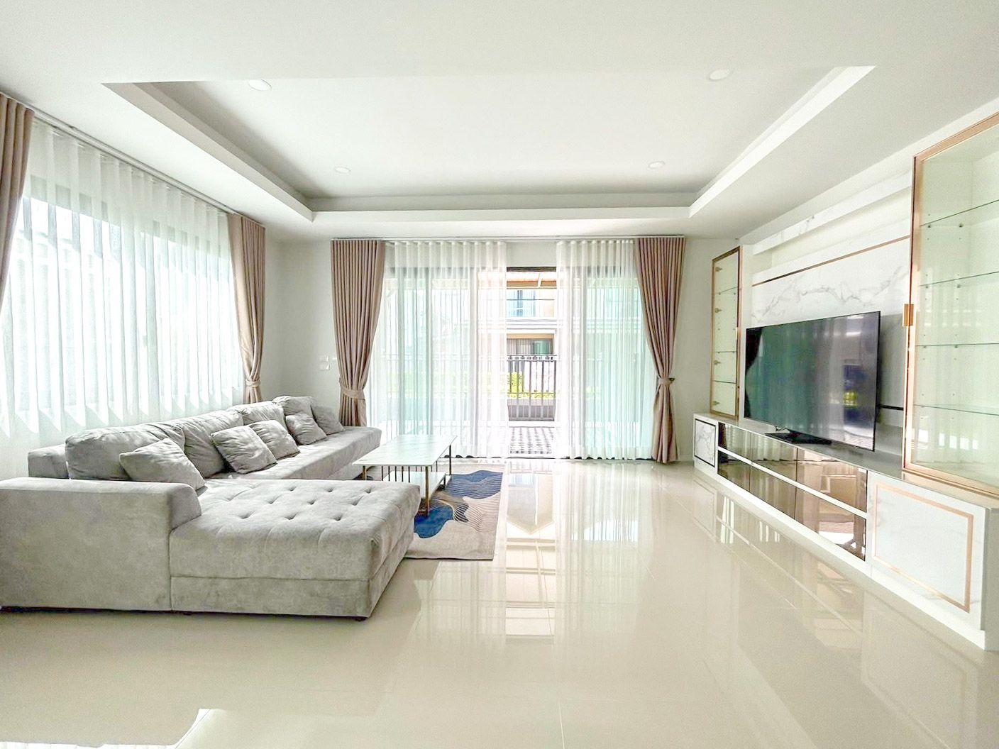 3 Bedroom House For Rent In Nong Pla Lai, Chon Buri