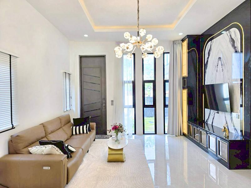 3 Bedroom House For Rent In Nong Prue, Chon Buri