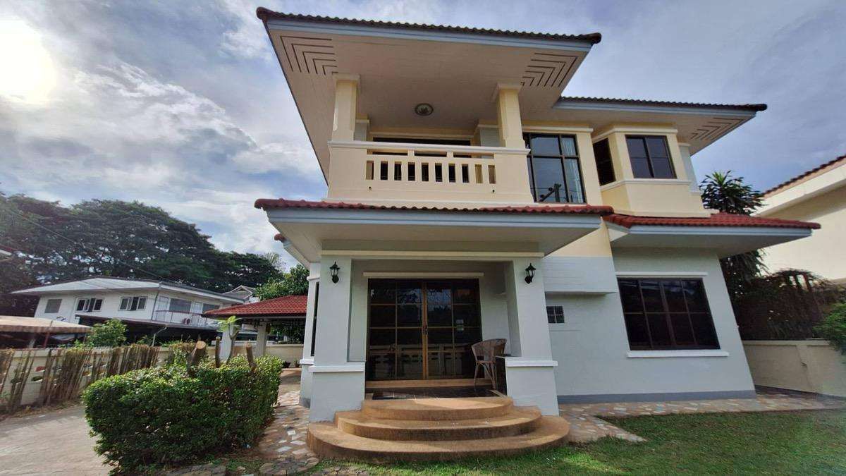 4 Bedroom House For Rent In Pa Tan, Chiang Mai