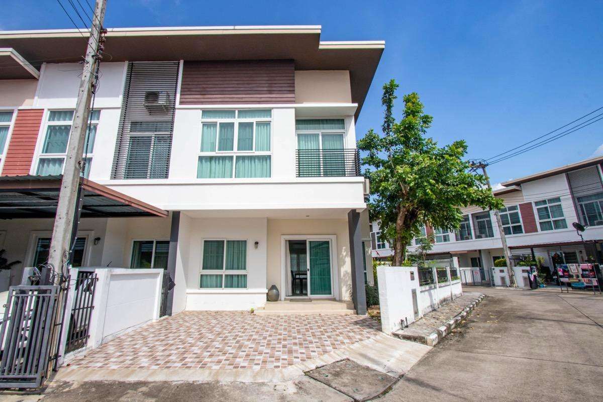 2 Bedroom House For Rent In Pa Daet, Chiang Mai