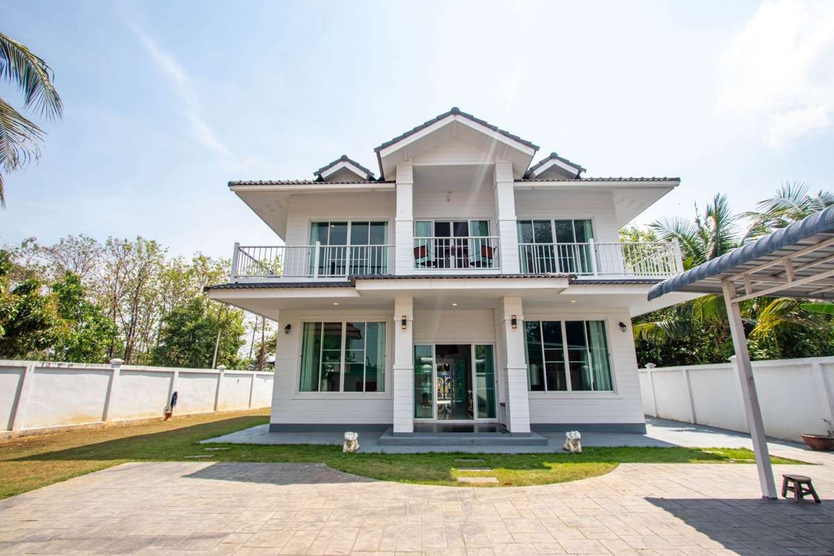 5 Bedroom House For Rent In San Phak Wan, Chiang Mai