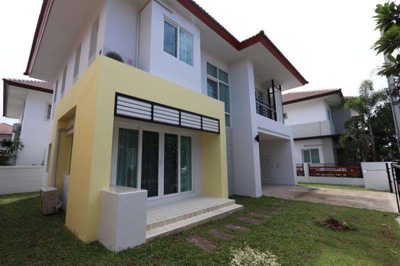 3 Bedroom House For Rent In Tha Sala, Chiang Mai
