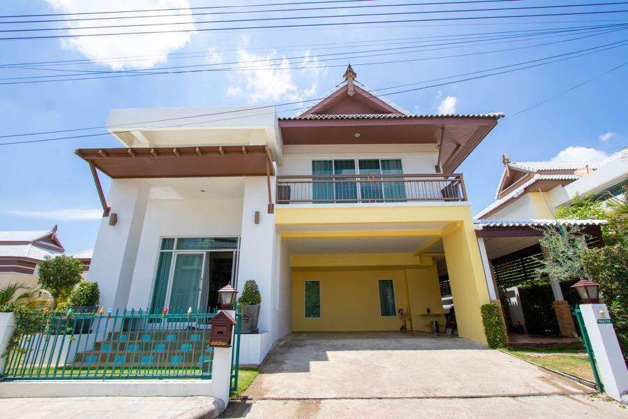 3 Bedroom House For Rent In Nong Chom, Chiang Mai