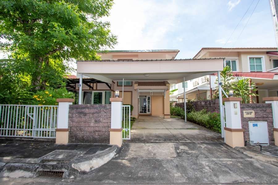 3 Bedroom House For Rent In Ton Pao, Chiang Mai