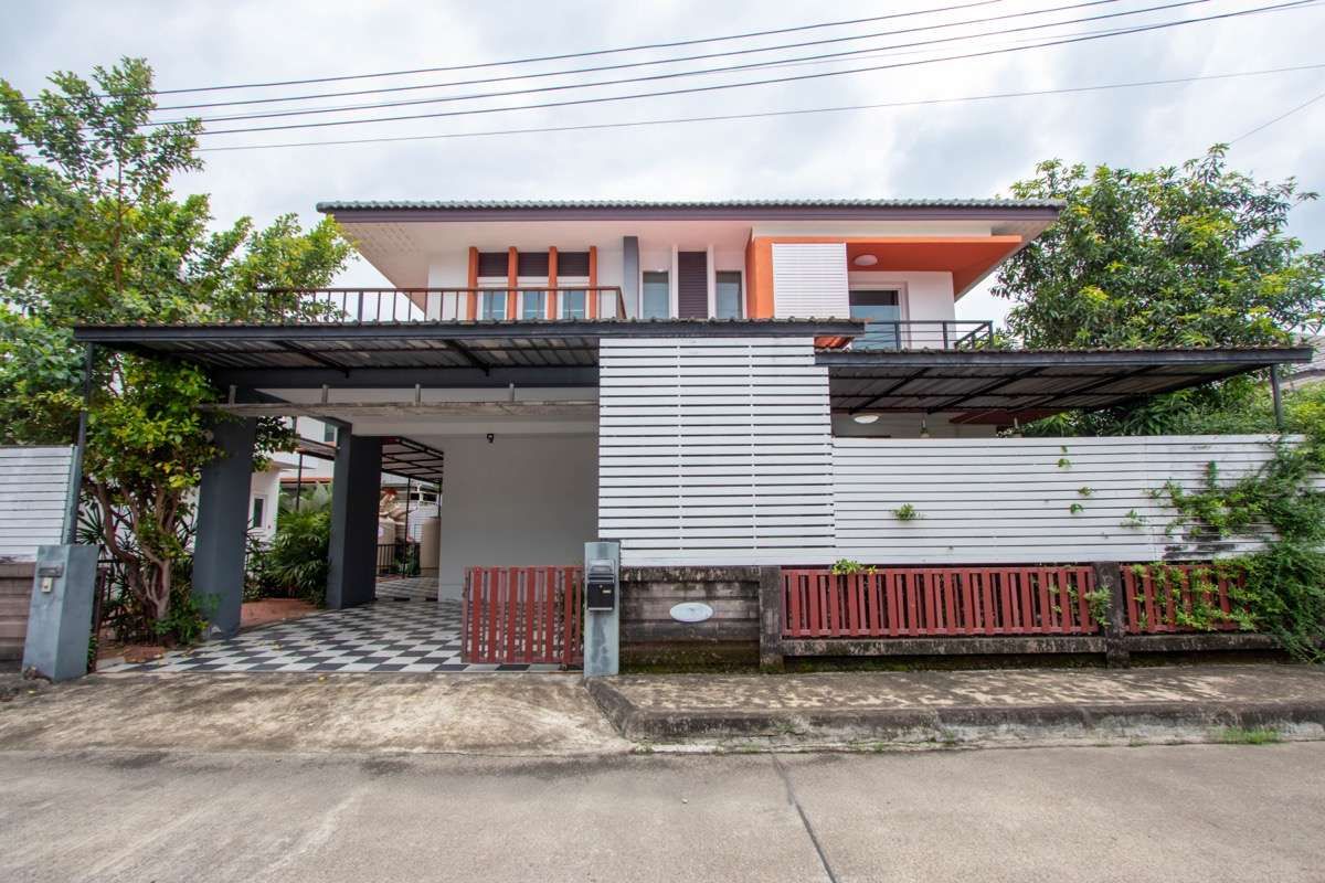 3 Bedroom House For Rent In Yang Noeng, Chiang Mai