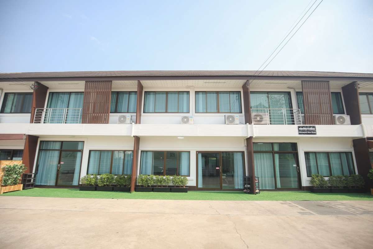 3 Bedroom House For Rent In Nong Pa Khrang, Chiang Mai