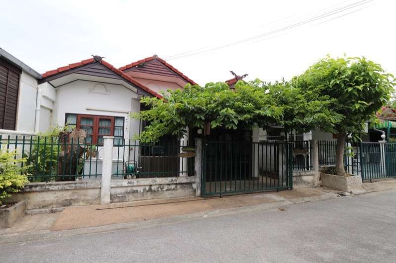 2 Bedroom House For Rent In Suthep, Chiang Mai