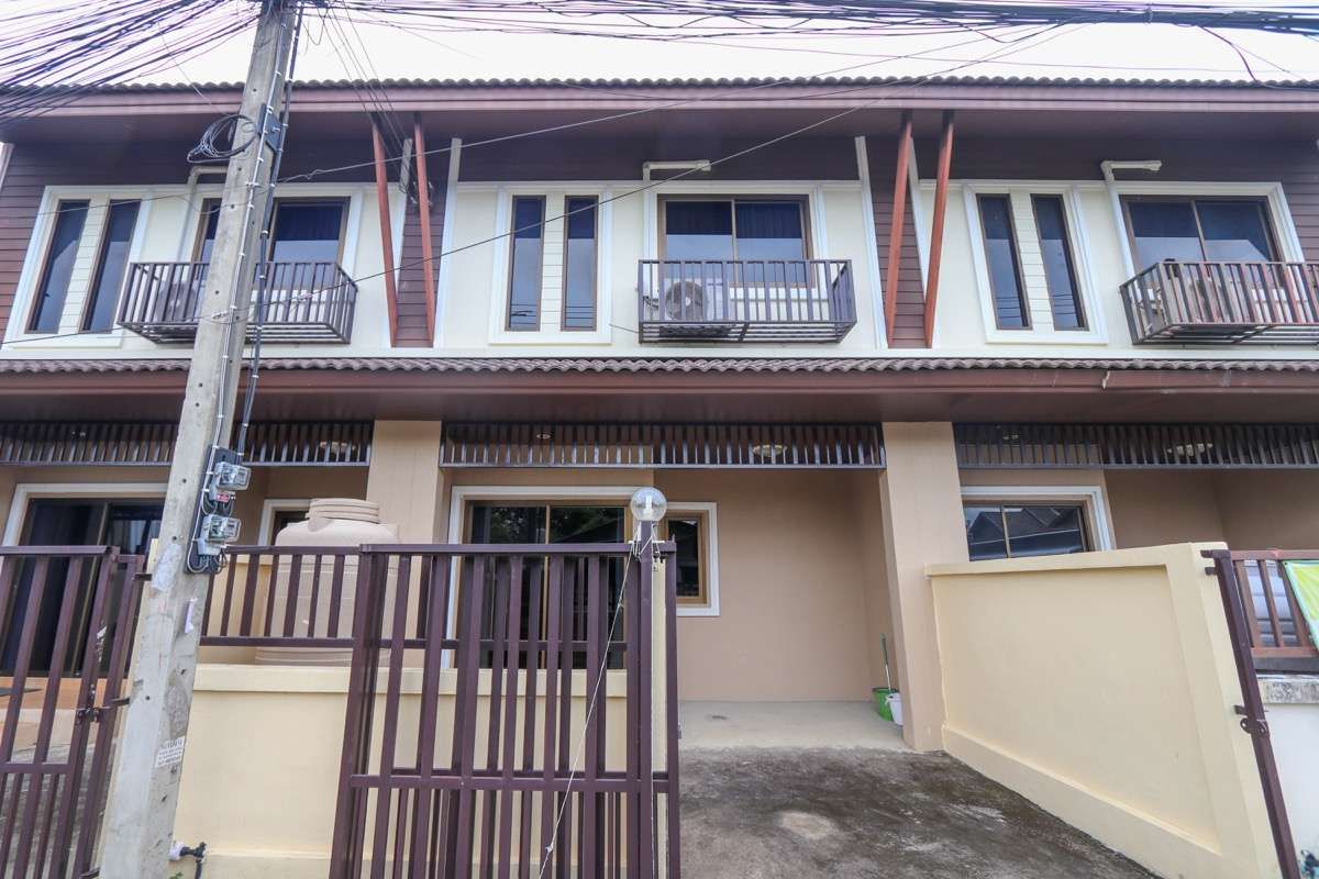 2 Bedroom House For Rent In Chai Sathan, Chiang Mai
