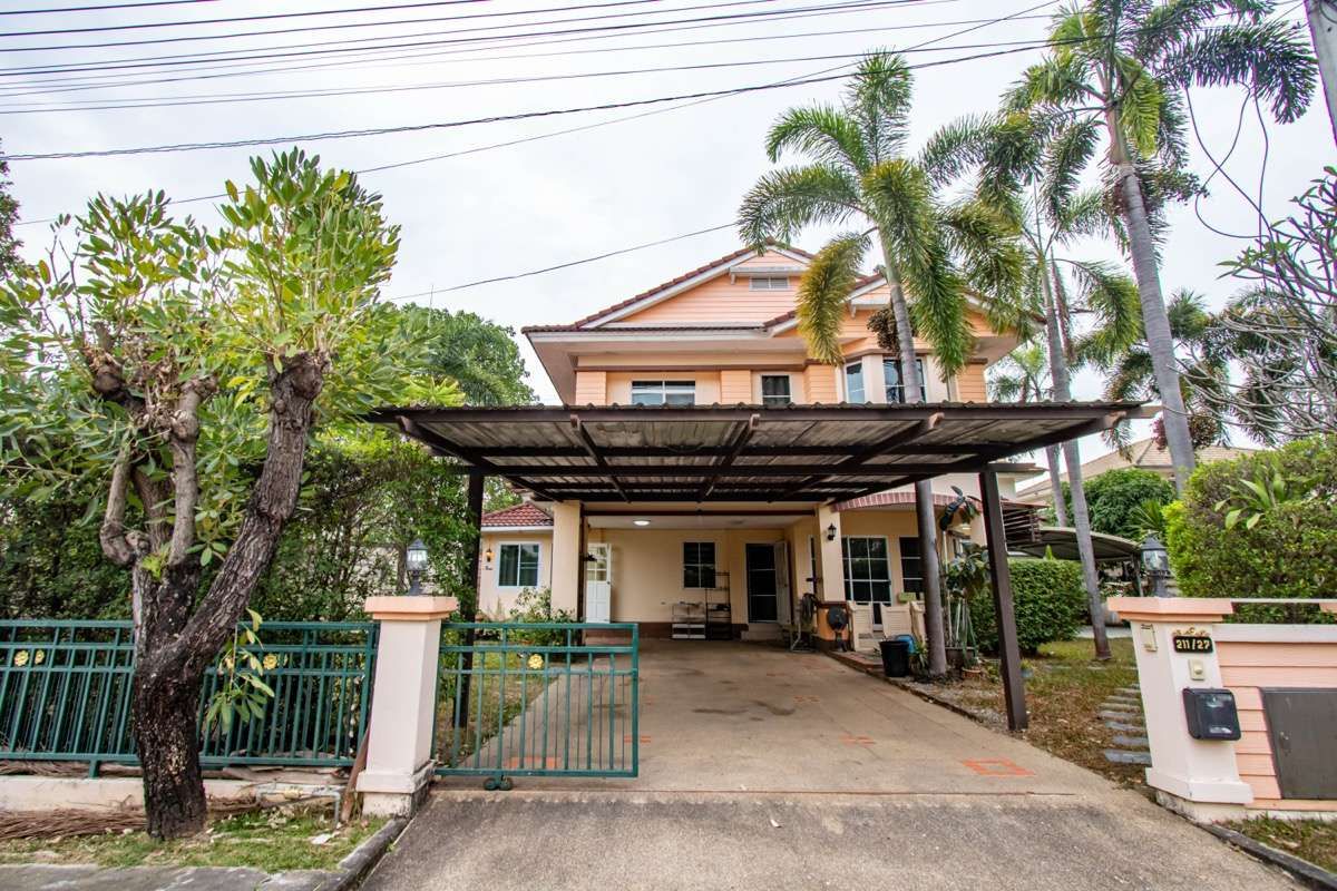4 Bedroom House For Rent In Suthep, Chiang Mai