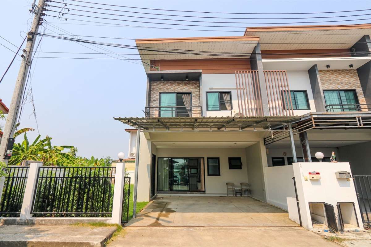4 Bedroom House For Rent In San Sai Luang, Chiang Mai