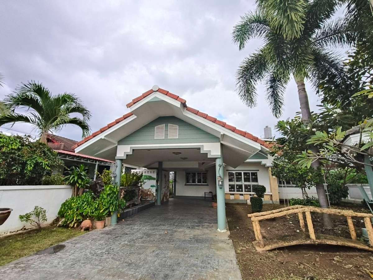 2 Bedroom House For Rent In Ban Waen, Chiang Mai
