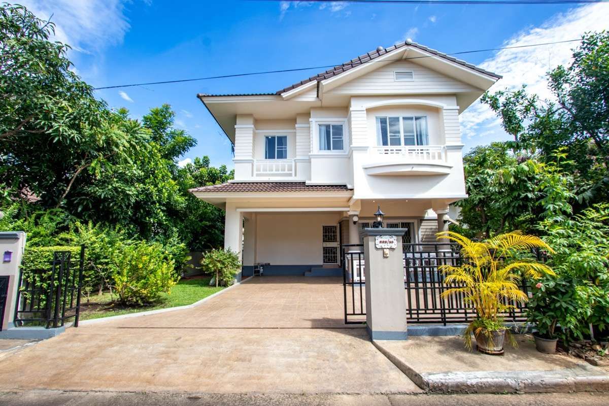 4 Bedroom House For Rent In Mae Hia, Chiang Mai