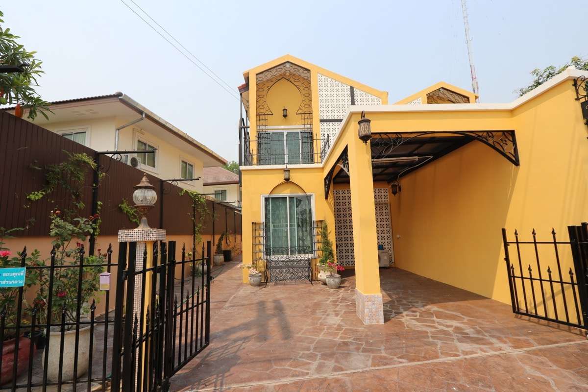 4 Bedroom House For Rent In Pa Daet, Chiang Mai