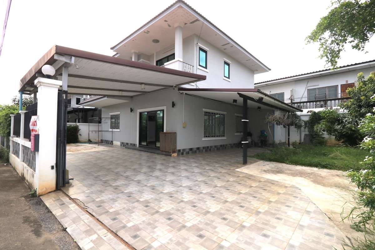 5 Bedroom House For Rent In Nong Hoi, Chiang Mai