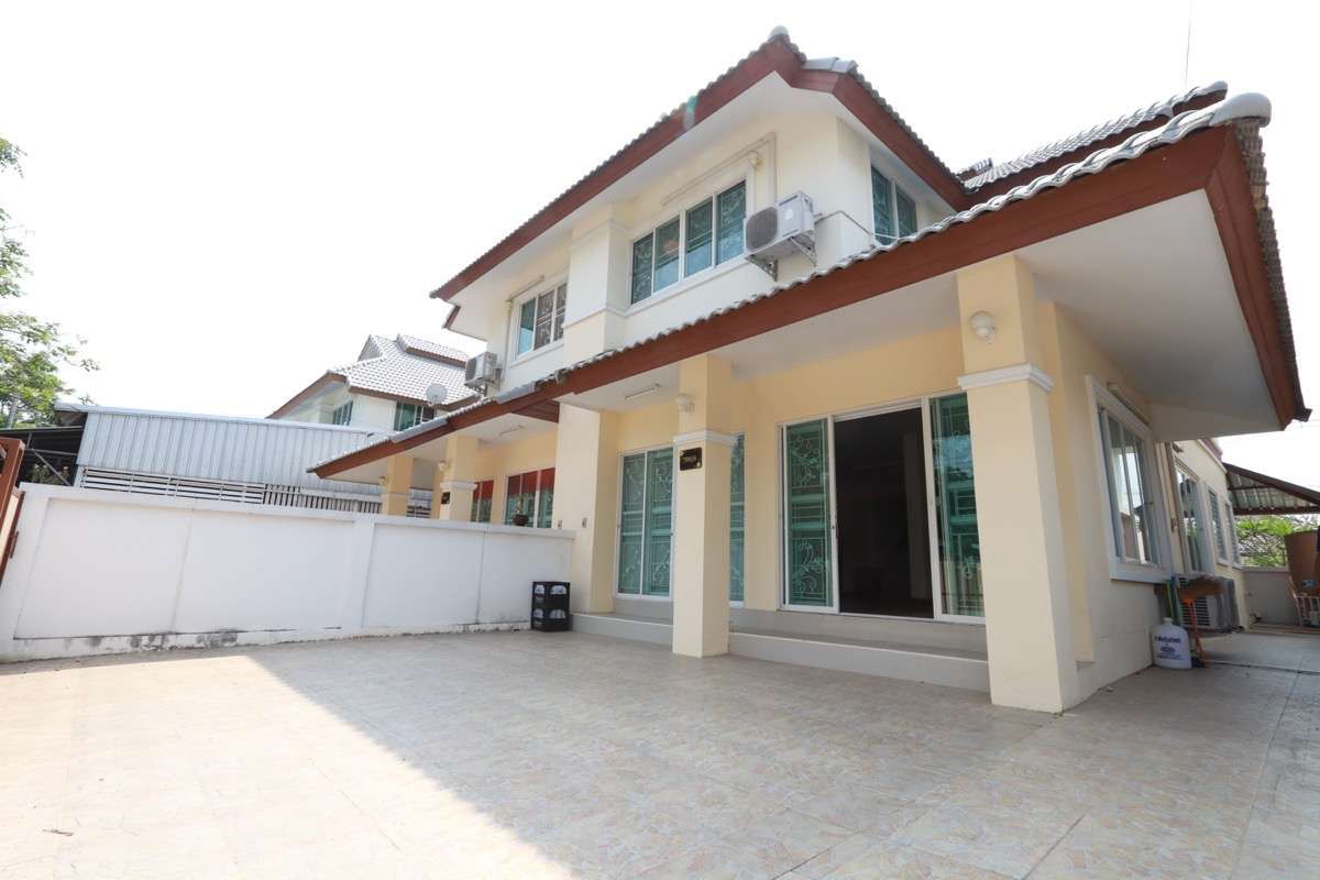 3 Bedroom House For Rent In Mae Hia, Chiang Mai