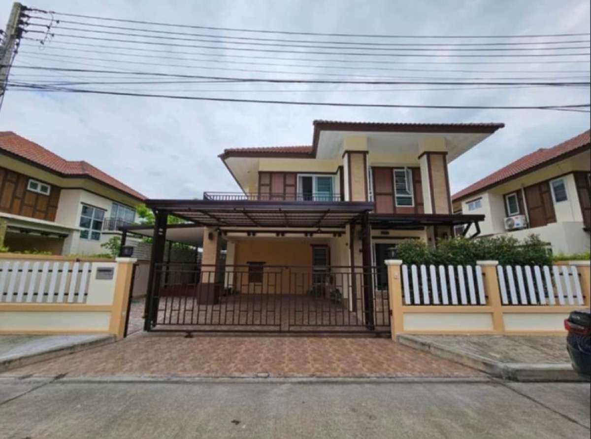 3 Bedroom House For Rent In San Kamphaeng, Chiang Mai