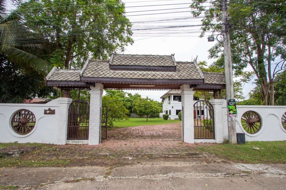 3 Bedroom House For Rent In Ton Pao, Chiang Mai