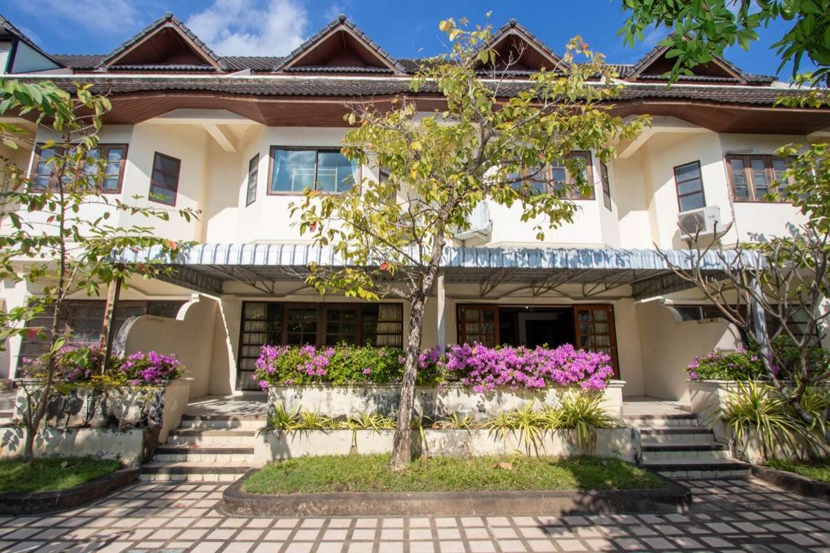 5 Bedroom House For Rent In Don Kaeo, Chiang Mai