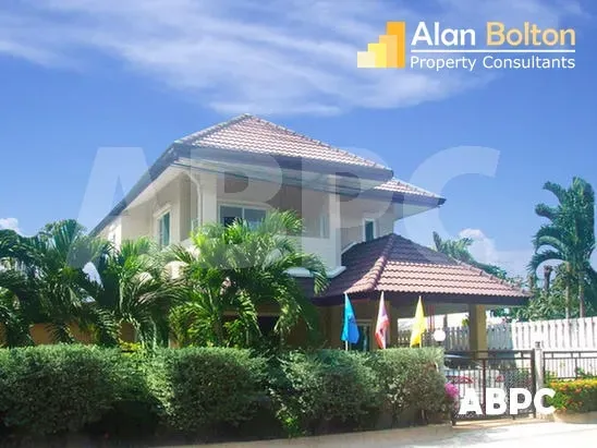 3 Bedroom House For Rent In Takhian Tia, Chon Buri