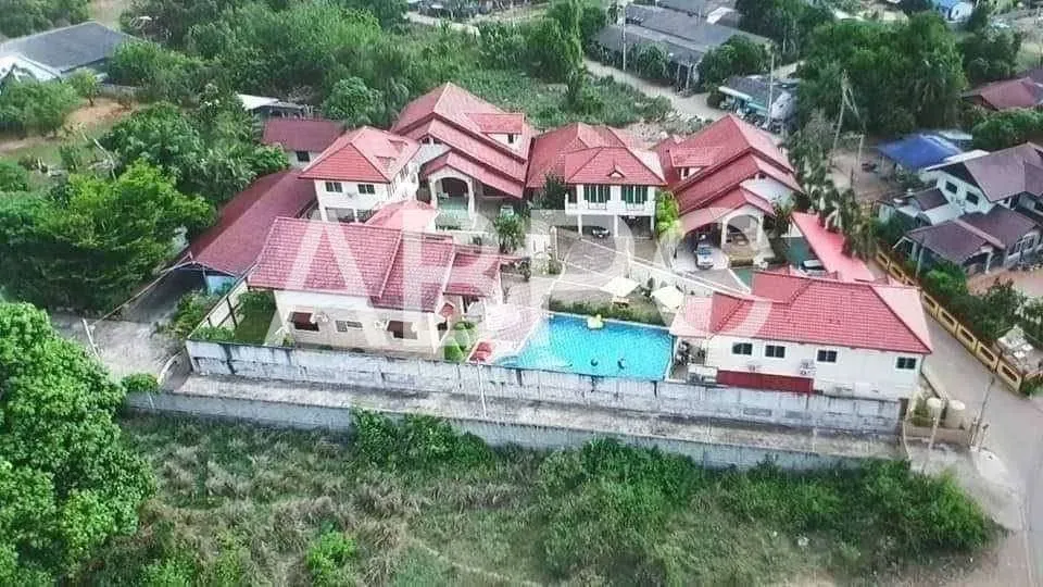 10 Bedrooms House for sale In Na Chom Thian Pattaya