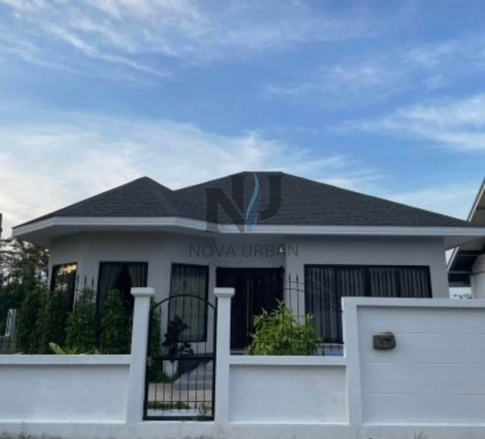 2 Bedroom House For Rent In Nong Prue, Chon Buri