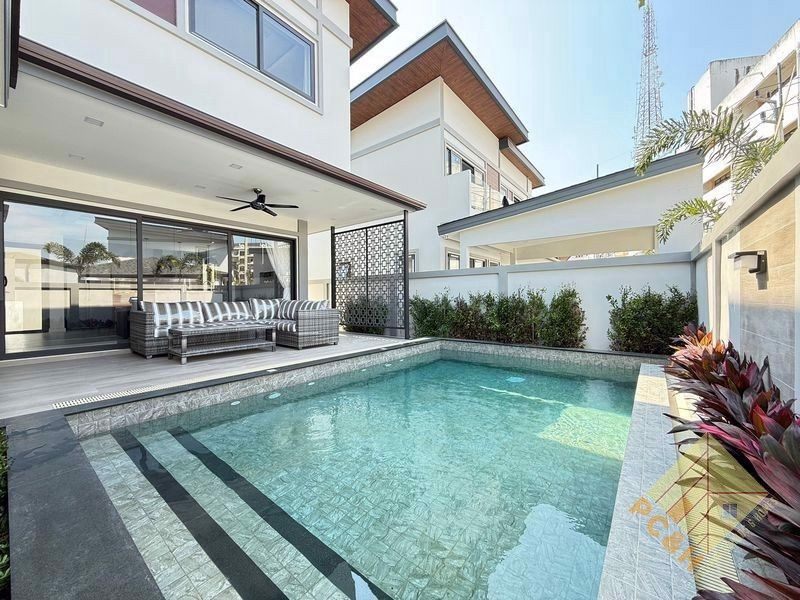 3 Bedrooms House for sale In Zensiri Midtown Villas Nong Prue Pattaya
