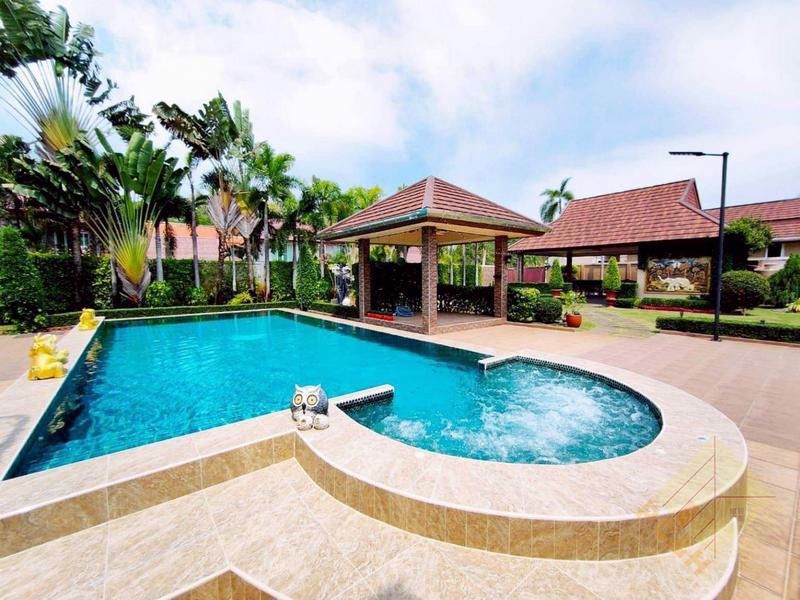 3 Bedrooms House for sale In Amaliya Village Huai Yai Pattaya