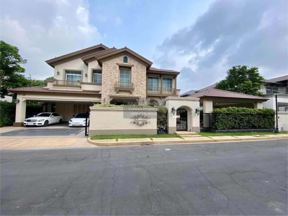 6 Bedrooms House for sale In Tha Raeng Bangkok