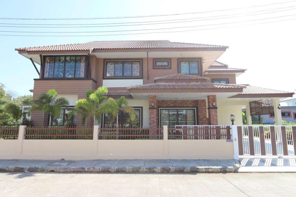 5 Bedroom House For Rent In Pa Daet, Chiang Mai