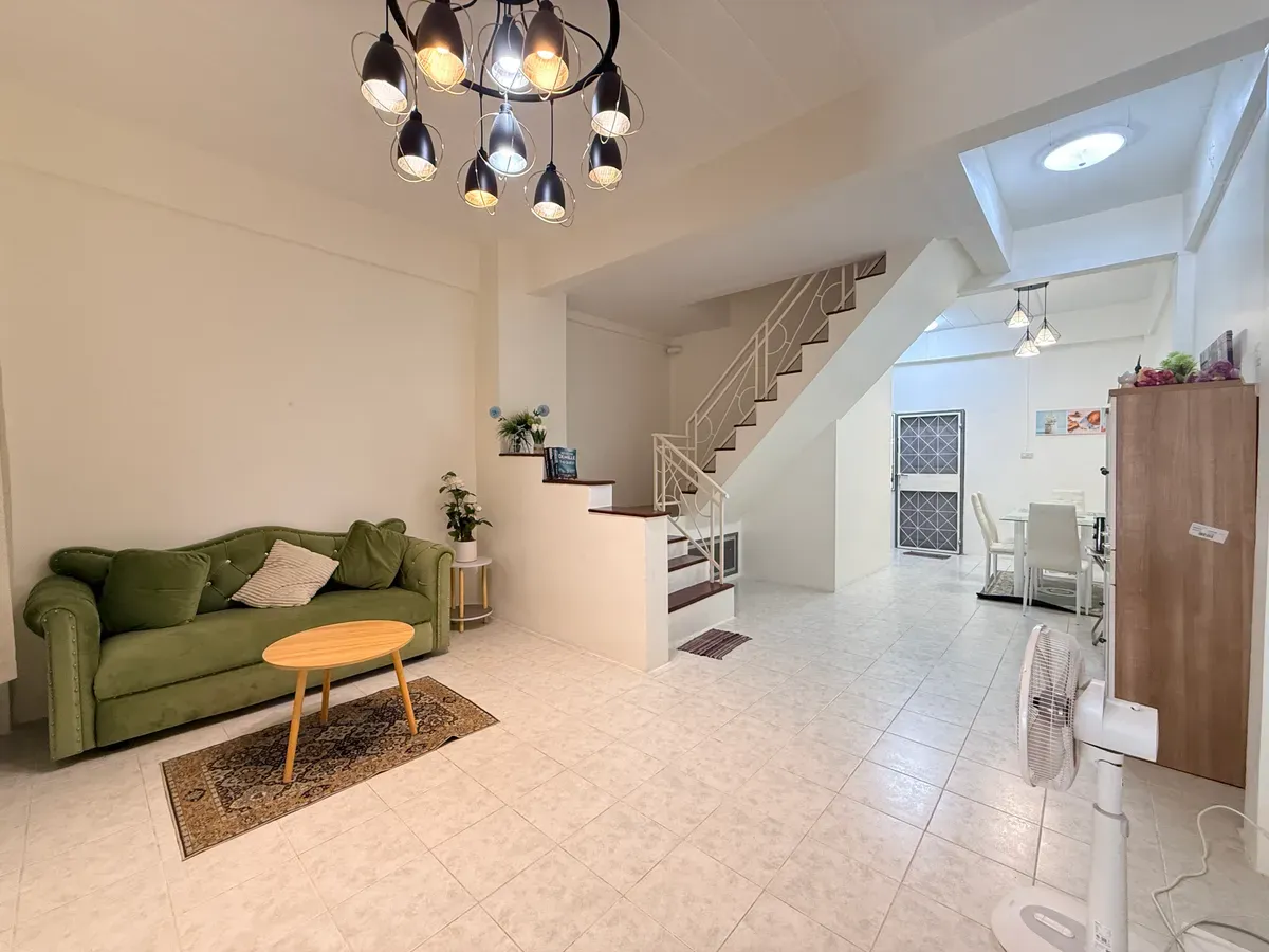 2 Bedroom House For Rent In Nong Prue, Chon Buri