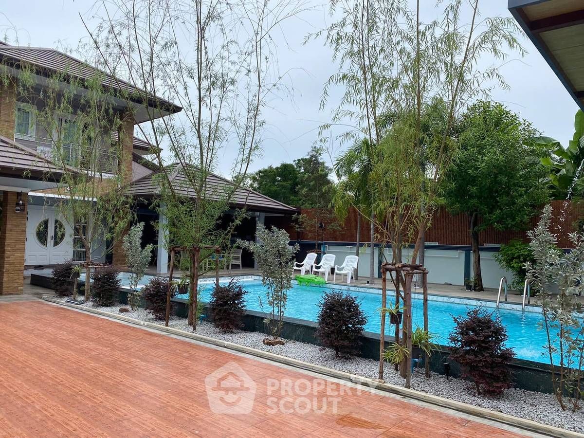 6 Bedroom House For Rent In Sattahip, Chon Buri